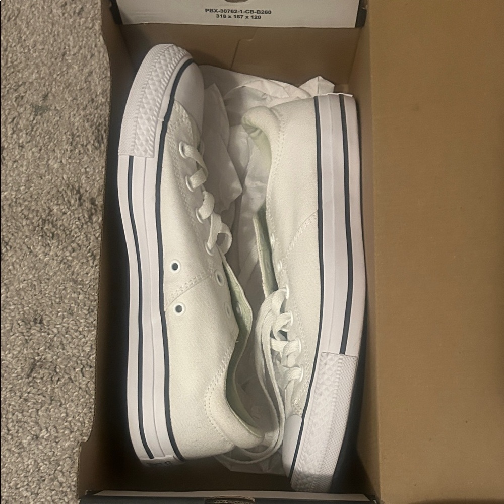 NEW IN BOX! Converse Women’s Madison Sneakers - size 10